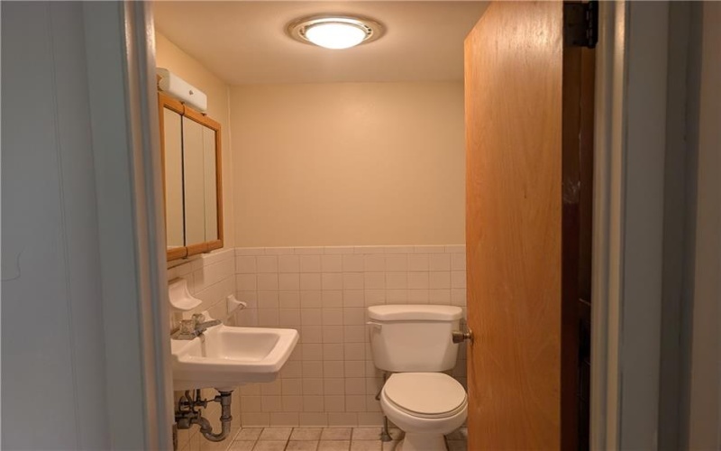 623 Conrad, Charleroi, 15022, 2 Bedrooms Bedrooms, ,1.1 BathroomsBathrooms,Lease,For Sale,Conrad,1695729