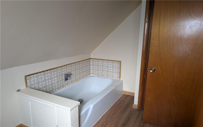 623.5 Conrad, Charleroi, 15022, 2 Bedrooms Bedrooms, ,1 BathroomBathrooms,Lease,For Sale,Conrad,1695730