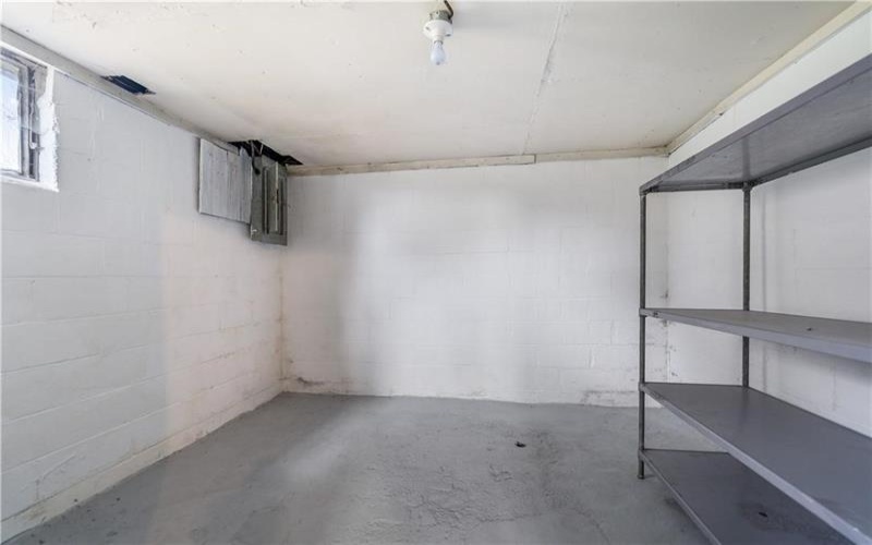 210 Braddock Rd, Mt Pleasant, 15666, 3 Bedrooms Bedrooms, ,1.1 BathroomsBathrooms,Residential,For Sale,Braddock Rd,1695755