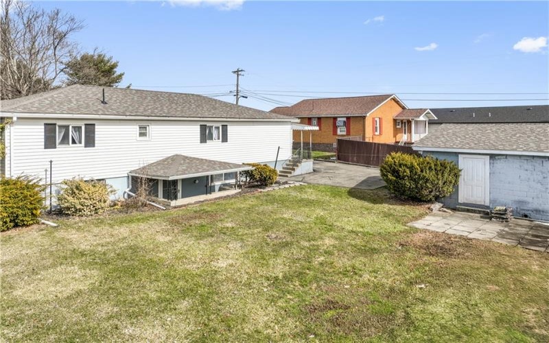 210 Braddock Rd, Mt Pleasant, 15666, 3 Bedrooms Bedrooms, ,1.1 BathroomsBathrooms,Residential,For Sale,Braddock Rd,1695755