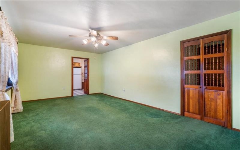 210 Braddock Rd, Mt Pleasant, 15666, 3 Bedrooms Bedrooms, ,1.1 BathroomsBathrooms,Residential,For Sale,Braddock Rd,1695755