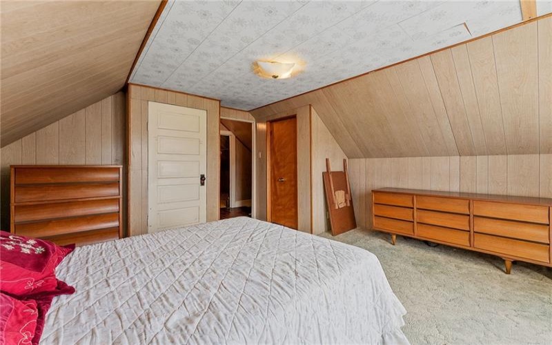 16 Elm St, Burgettstown, 15021, 3 Bedrooms Bedrooms, ,1.1 BathroomsBathrooms,Residential,For Sale,Elm St,1695758