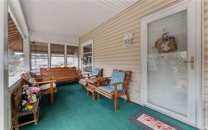 16 Elm St, Burgettstown, 15021, 3 Bedrooms Bedrooms, ,1.1 BathroomsBathrooms,Residential,For Sale,Elm St,1695758