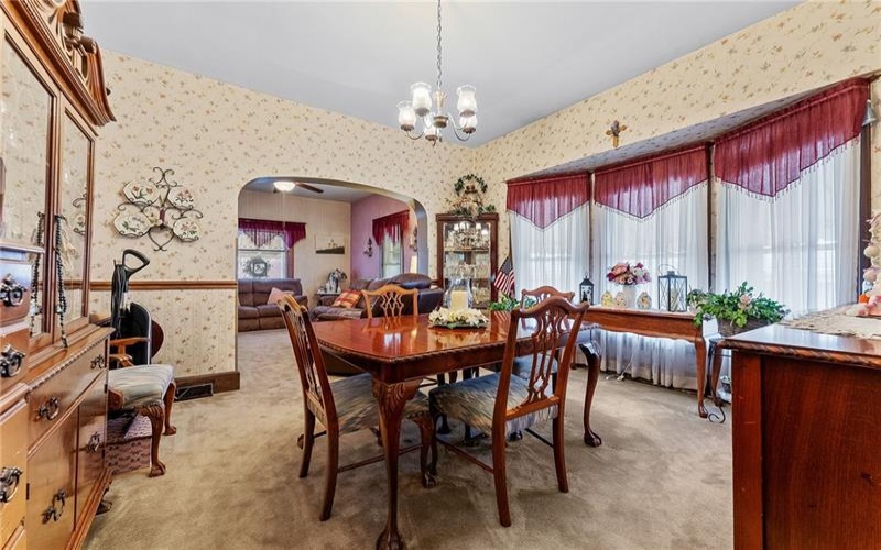 16 Elm St, Burgettstown, 15021, 3 Bedrooms Bedrooms, ,1.1 BathroomsBathrooms,Residential,For Sale,Elm St,1695758