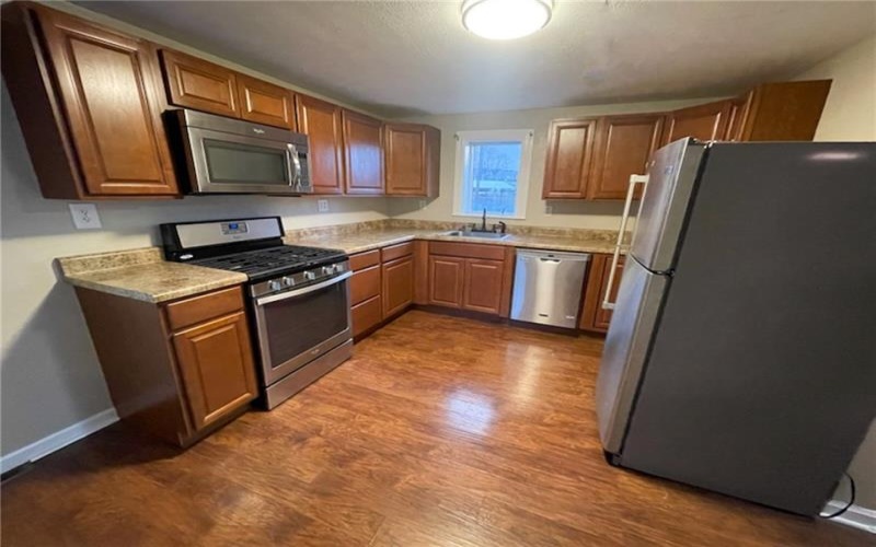 312 JACKSON AVENUE, 15690, 15690, 2 Bedrooms Bedrooms, ,1 BathroomBathrooms,Lease,For Sale,JACKSON AVENUE,1695817