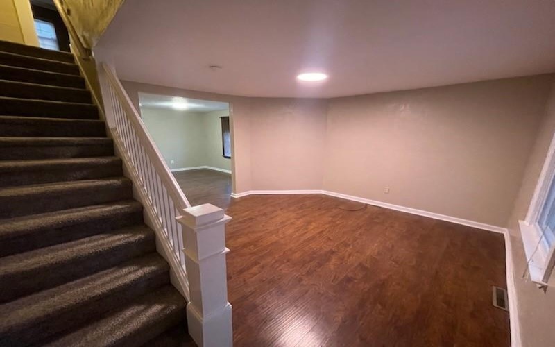 312 JACKSON AVENUE, 15690, 15690, 2 Bedrooms Bedrooms, ,1 BathroomBathrooms,Lease,For Sale,JACKSON AVENUE,1695817