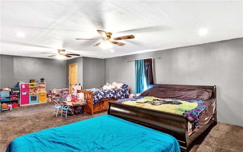 322 17th St, Derry, 15627, 4 Bedrooms Bedrooms, 8 Rooms Rooms,2 BathroomsBathrooms,Residential,For Sale,17th St,1695715