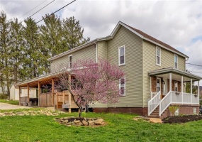 322 17th St, Derry, 15627, 4 Bedrooms Bedrooms, 8 Rooms Rooms,2 BathroomsBathrooms,Residential,For Sale,17th St,1695715