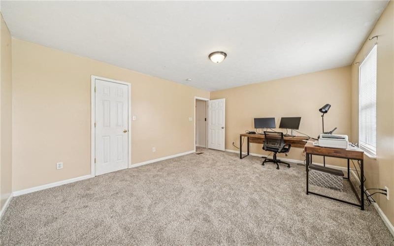 226 Chanticleer Circle, New Stanton, 15672, 4 Bedrooms Bedrooms, 9 Rooms Rooms,2.2 BathroomsBathrooms,Residential,For Sale,Chanticleer Circle,1695546