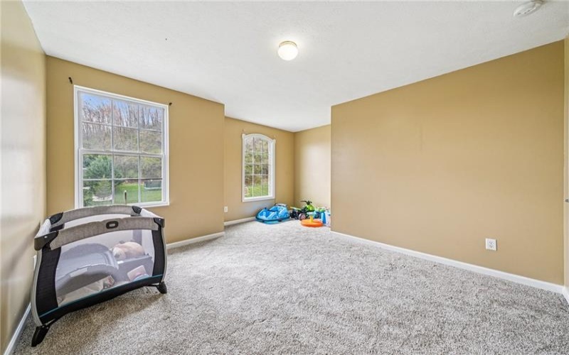 226 Chanticleer Circle, New Stanton, 15672, 4 Bedrooms Bedrooms, 9 Rooms Rooms,2.2 BathroomsBathrooms,Residential,For Sale,Chanticleer Circle,1695546