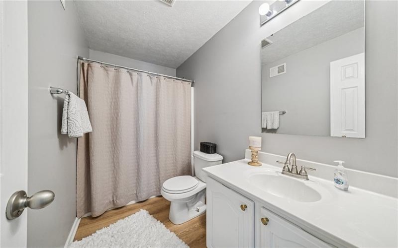 226 Chanticleer Circle, New Stanton, 15672, 4 Bedrooms Bedrooms, 9 Rooms Rooms,2.2 BathroomsBathrooms,Residential,For Sale,Chanticleer Circle,1695546