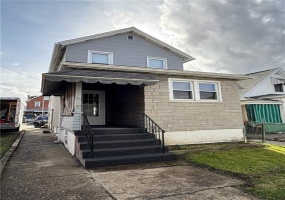 311 1/2 Beech Street, Vandergrift, 15690, 2 Bedrooms Bedrooms, 5 Rooms Rooms,2 BathroomsBathrooms,Residential,For Sale,Beech Street,1692659