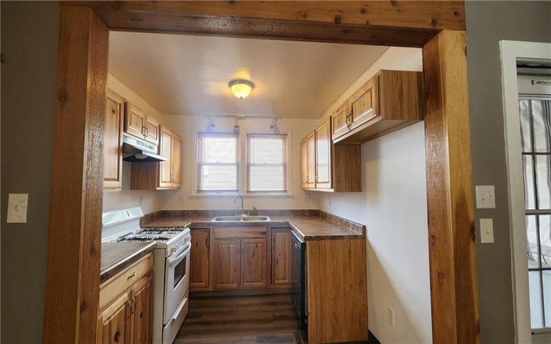 311 1/2 Beech Street, Vandergrift, 15690, 2 Bedrooms Bedrooms, 5 Rooms Rooms,2 BathroomsBathrooms,Residential,For Sale,Beech Street,1692659