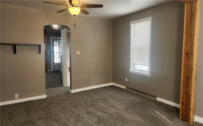 311 1/2 Beech Street, Vandergrift, 15690, 2 Bedrooms Bedrooms, 5 Rooms Rooms,2 BathroomsBathrooms,Residential,For Sale,Beech Street,1692659
