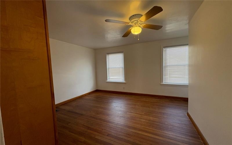 311 1/2 Beech Street, Vandergrift, 15690, 2 Bedrooms Bedrooms, 5 Rooms Rooms,2 BathroomsBathrooms,Residential,For Sale,Beech Street,1692659
