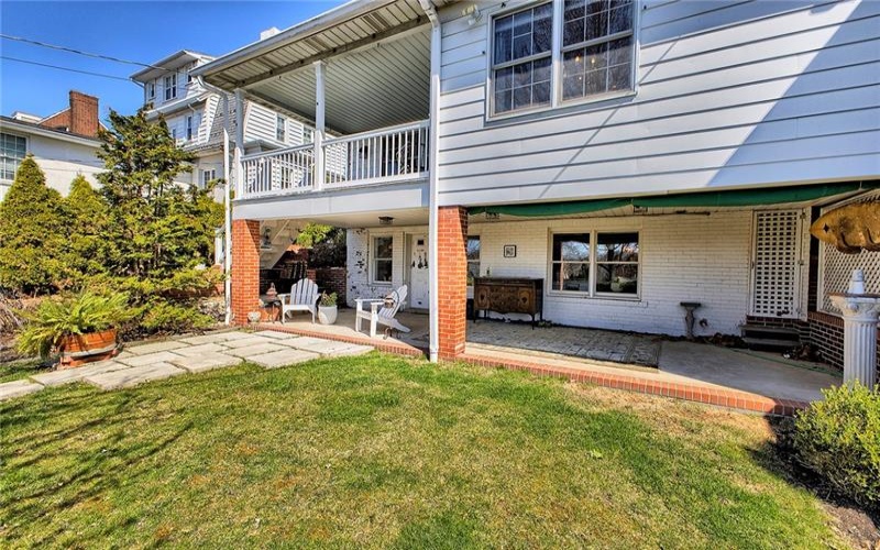 552 Maple Avenue, City of Greensburg, 15601, 4 Bedrooms Bedrooms, 10 Rooms Rooms,2 BathroomsBathrooms,Residential,For Sale,Maple Avenue,1695333