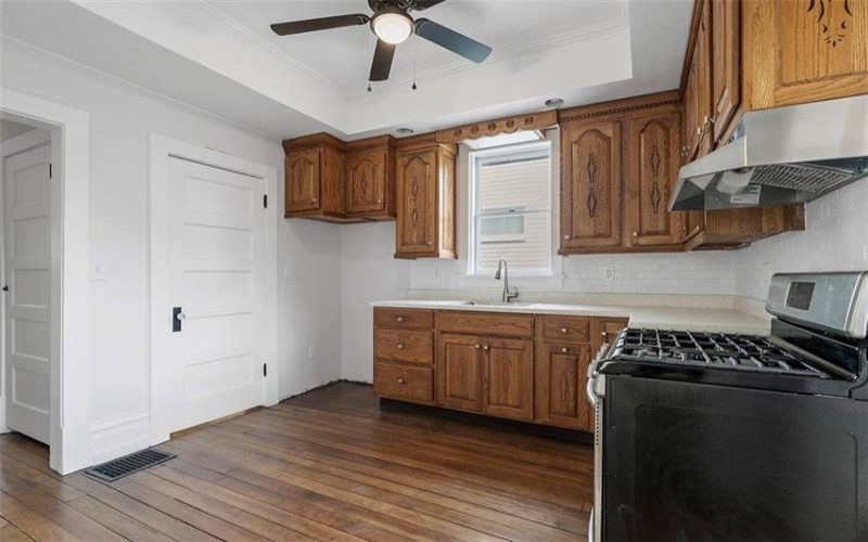 222 4th St, Mc Donald, 15057, 4 Bedrooms Bedrooms, 7 Rooms Rooms,3 BathroomsBathrooms,Residential,For Sale,4th St,1695451