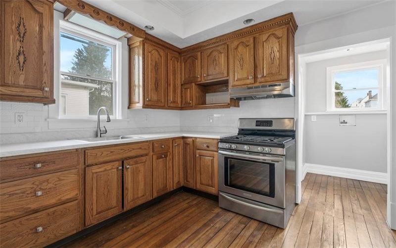 222 4th St, Mc Donald, 15057, 4 Bedrooms Bedrooms, 7 Rooms Rooms,3 BathroomsBathrooms,Residential,For Sale,4th St,1695451