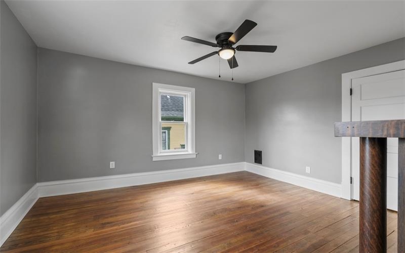 222 4th St, Mc Donald, 15057, 4 Bedrooms Bedrooms, 7 Rooms Rooms,3 BathroomsBathrooms,Residential,For Sale,4th St,1695451