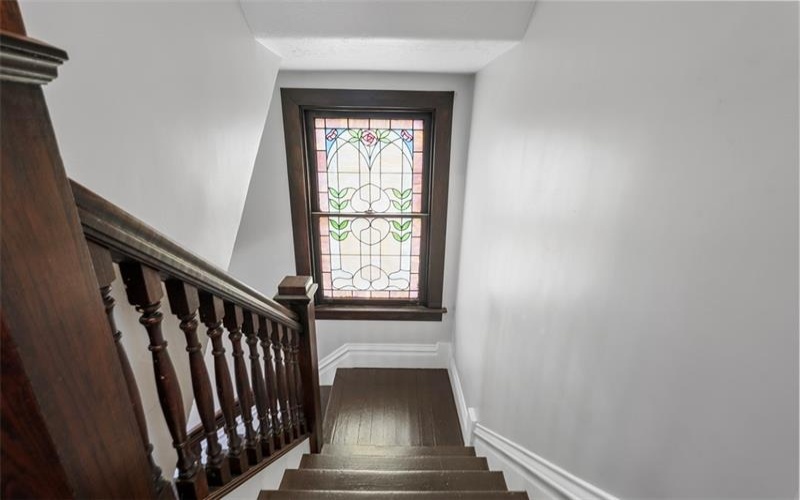 222 4th St, Mc Donald, 15057, 4 Bedrooms Bedrooms, 7 Rooms Rooms,3 BathroomsBathrooms,Residential,For Sale,4th St,1695451
