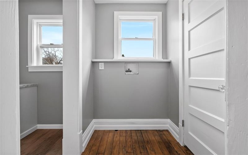 222 4th St, Mc Donald, 15057, 4 Bedrooms Bedrooms, 7 Rooms Rooms,3 BathroomsBathrooms,Residential,For Sale,4th St,1695451