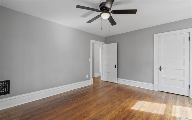 222 4th St, Mc Donald, 15057, 4 Bedrooms Bedrooms, 7 Rooms Rooms,3 BathroomsBathrooms,Residential,For Sale,4th St,1695451