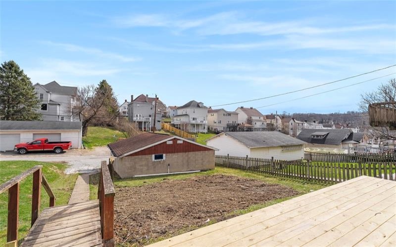 222 4th St, Mc Donald, 15057, 4 Bedrooms Bedrooms, 7 Rooms Rooms,3 BathroomsBathrooms,Residential,For Sale,4th St,1695451