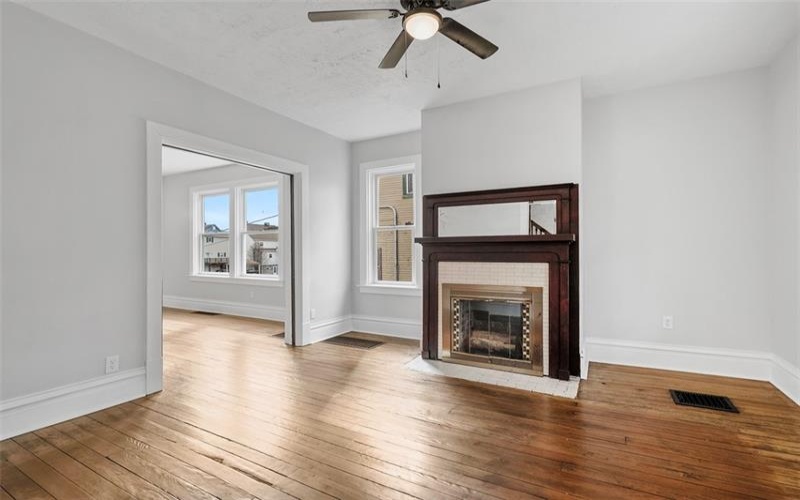 222 4th St, Mc Donald, 15057, 4 Bedrooms Bedrooms, 7 Rooms Rooms,3 BathroomsBathrooms,Residential,For Sale,4th St,1695451