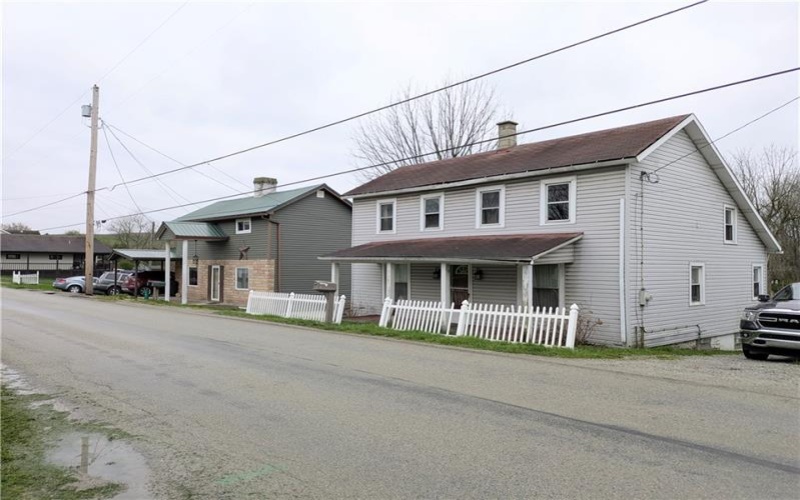 723 Broadford Rd, Connellsville, 15425, 3 Bedrooms Bedrooms, 7 Rooms Rooms,1 BathroomBathrooms,Residential,For Sale,Broadford Rd,1696161