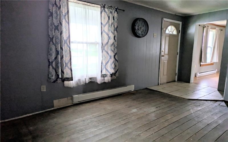 723 Broadford Rd, Connellsville, 15425, 3 Bedrooms Bedrooms, 7 Rooms Rooms,1 BathroomBathrooms,Residential,For Sale,Broadford Rd,1696161