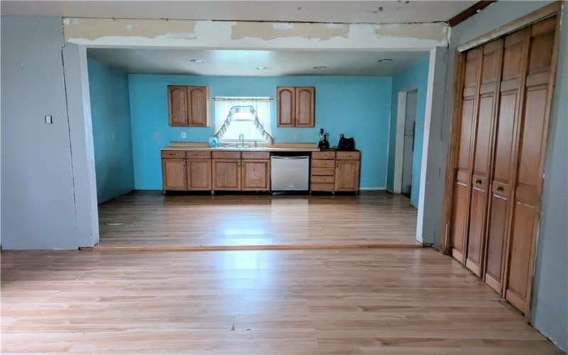723 Broadford Rd, Connellsville, 15425, 3 Bedrooms Bedrooms, 7 Rooms Rooms,1 BathroomBathrooms,Residential,For Sale,Broadford Rd,1696161
