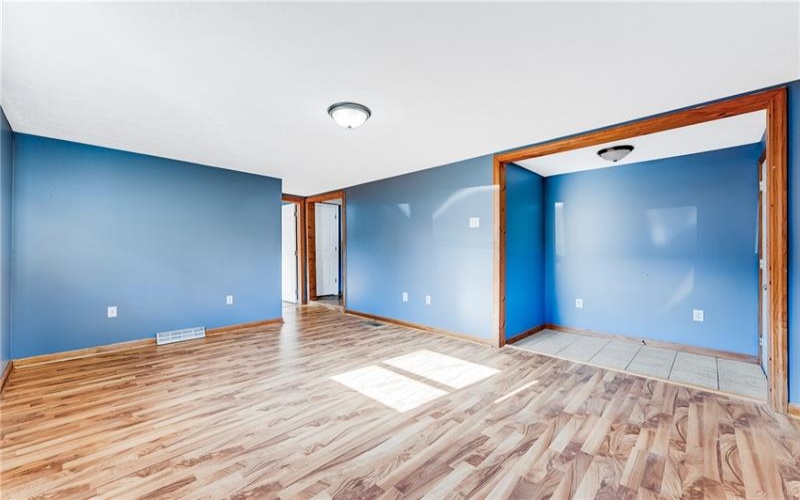 223 Emerson Ln, Uniontown, 15401, 4 Bedrooms Bedrooms, ,2.1 BathroomsBathrooms,Residential,For Sale,Emerson Ln,1692969