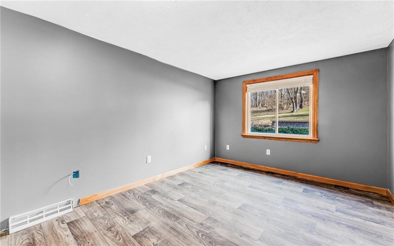 223 Emerson Ln, Uniontown, 15401, 4 Bedrooms Bedrooms, ,2.1 BathroomsBathrooms,Residential,For Sale,Emerson Ln,1692969
