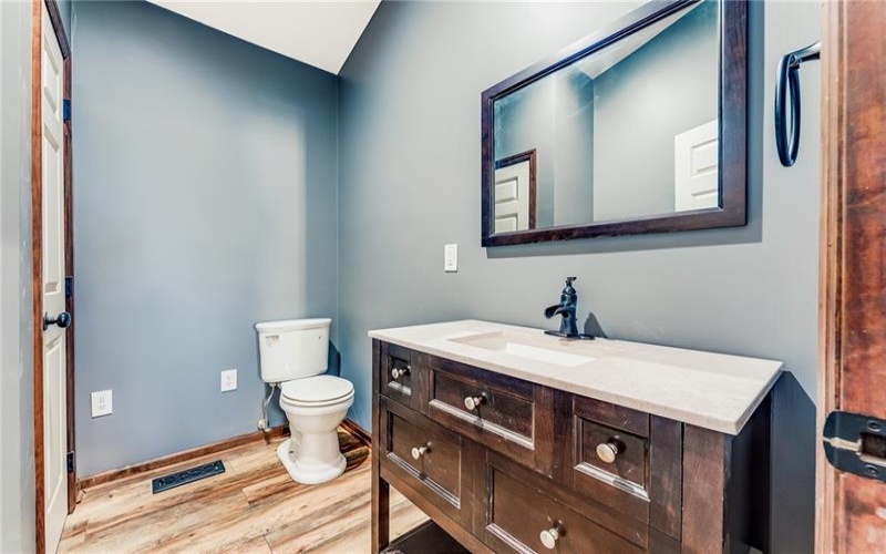 223 Emerson Ln, Uniontown, 15401, 4 Bedrooms Bedrooms, ,2.1 BathroomsBathrooms,Residential,For Sale,Emerson Ln,1692969