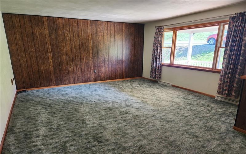 935 Woodland Ave, Waynesburg, 15370, 3 Bedrooms Bedrooms, 7 Rooms Rooms,1.2 BathroomsBathrooms,Residential,For Sale,Woodland Ave,1695793
