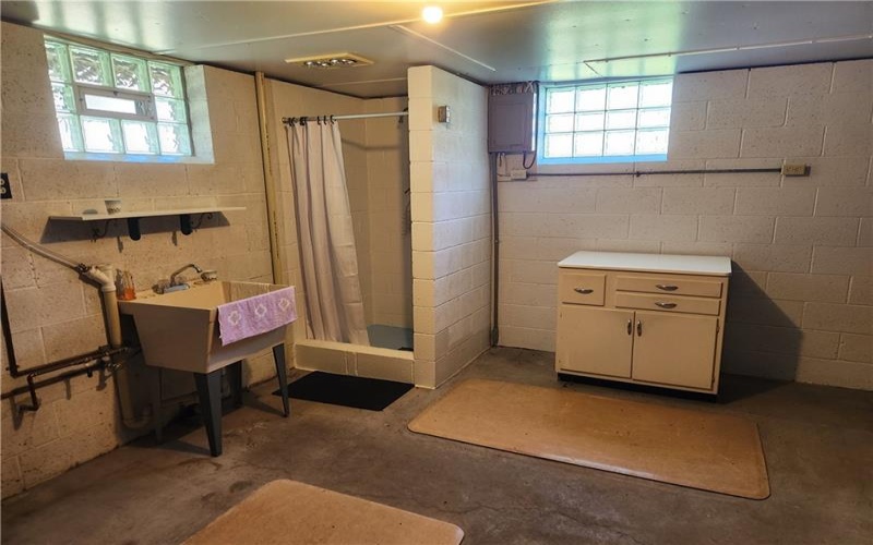 935 Woodland Ave, Waynesburg, 15370, 3 Bedrooms Bedrooms, 7 Rooms Rooms,1.2 BathroomsBathrooms,Residential,For Sale,Woodland Ave,1695793