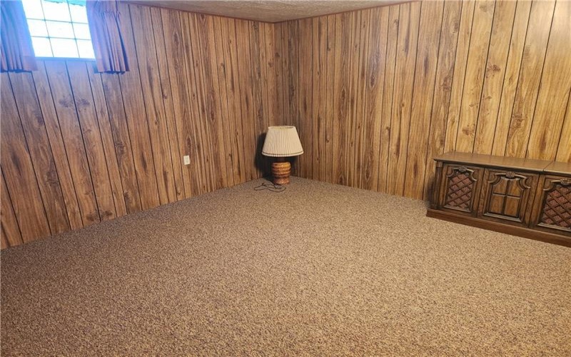 935 Woodland Ave, Waynesburg, 15370, 3 Bedrooms Bedrooms, 7 Rooms Rooms,1.2 BathroomsBathrooms,Residential,For Sale,Woodland Ave,1695793