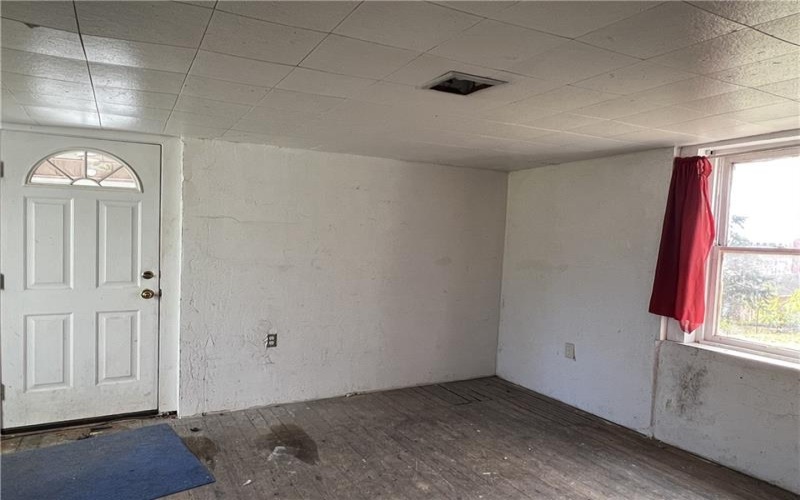 120 Vine Street, Canonsburg, 15317, 2 Bedrooms Bedrooms, ,1 BathroomBathrooms,Residential,For Sale,Vine Street,1678641