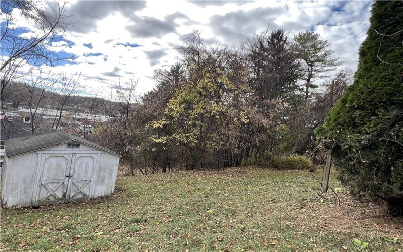 120 Vine Street, Canonsburg, 15317, 2 Bedrooms Bedrooms, ,1 BathroomBathrooms,Residential,For Sale,Vine Street,1678641