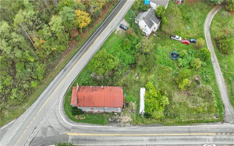 605 LONE PINE ROAD, Washington, 15301, 3 Bedrooms Bedrooms, 9 Rooms Rooms,2 BathroomsBathrooms,Residential,For Sale,LONE PINE ROAD,1674618