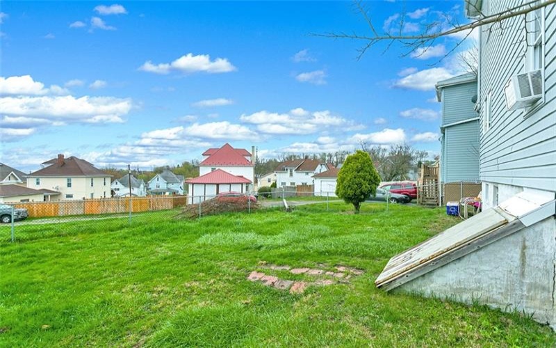 612 Park St, Connellsville, 15425, 4 Bedrooms Bedrooms, ,2 BathroomsBathrooms,Residential,For Sale,Park St,1696465