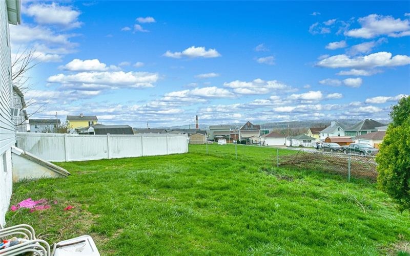 612 Park St, Connellsville, 15425, 4 Bedrooms Bedrooms, ,2 BathroomsBathrooms,Residential,For Sale,Park St,1696465