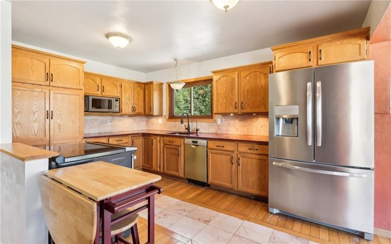 707 Golden Ridge Dr, Somerset, 15501, 3 Bedrooms Bedrooms, 9 Rooms Rooms,2 BathroomsBathrooms,Residential,For Sale,Golden Ridge Dr,1696460
