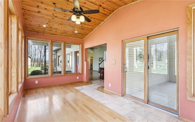707 Golden Ridge Dr, Somerset, 15501, 3 Bedrooms Bedrooms, 9 Rooms Rooms,2 BathroomsBathrooms,Residential,For Sale,Golden Ridge Dr,1696460