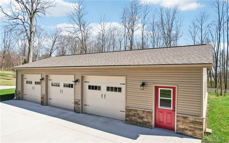 707 Golden Ridge Dr, Somerset, 15501, 3 Bedrooms Bedrooms, 9 Rooms Rooms,2 BathroomsBathrooms,Residential,For Sale,Golden Ridge Dr,1696460