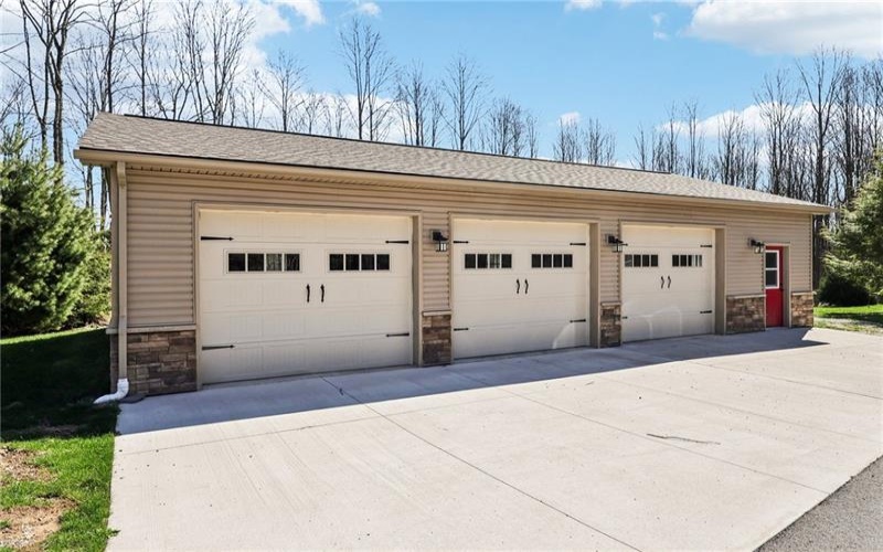 707 Golden Ridge Dr, Somerset, 15501, 3 Bedrooms Bedrooms, 9 Rooms Rooms,2 BathroomsBathrooms,Residential,For Sale,Golden Ridge Dr,1696460