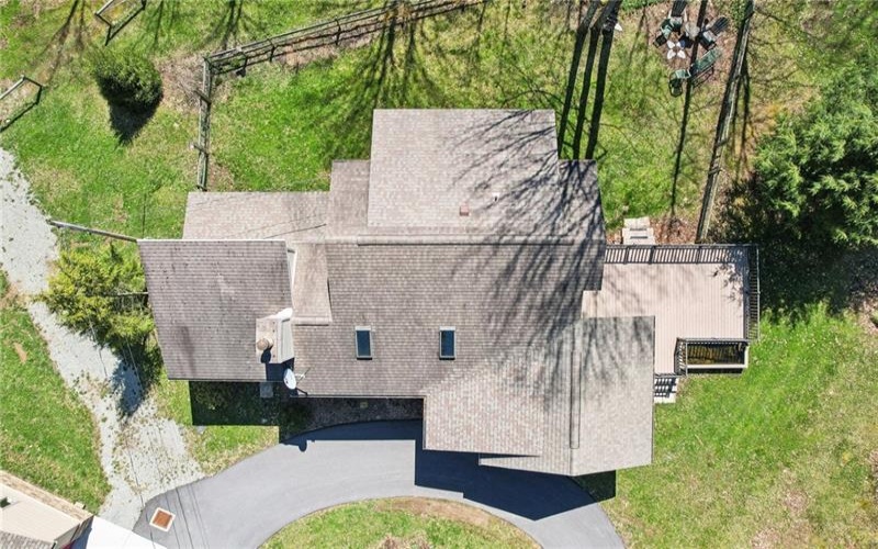 707 Golden Ridge Dr, Somerset, 15501, 3 Bedrooms Bedrooms, 9 Rooms Rooms,2 BathroomsBathrooms,Residential,For Sale,Golden Ridge Dr,1696460
