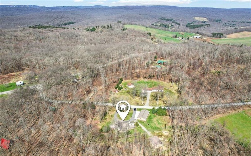707 Golden Ridge Dr, Somerset, 15501, 3 Bedrooms Bedrooms, 9 Rooms Rooms,2 BathroomsBathrooms,Residential,For Sale,Golden Ridge Dr,1696460