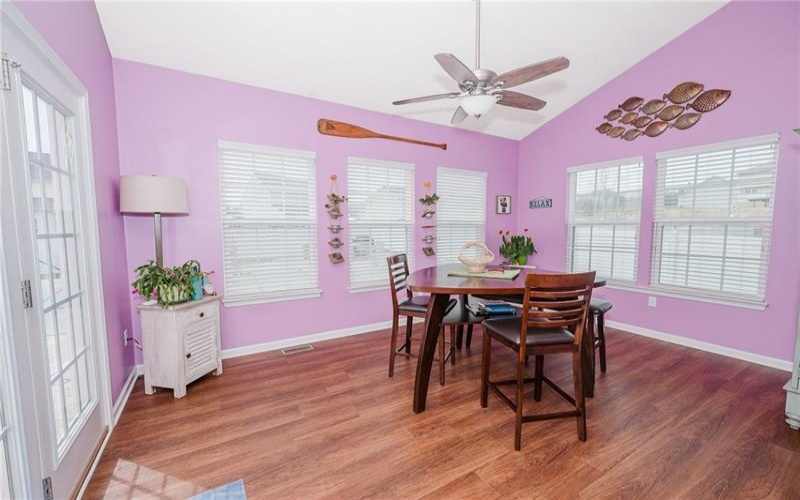 605 Skyline Ct, Irwin, 15642, 4 Bedrooms Bedrooms, 11 Rooms Rooms,3.1 BathroomsBathrooms,Residential,For Sale,Skyline Ct,1696472