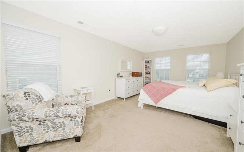 605 Skyline Ct, Irwin, 15642, 4 Bedrooms Bedrooms, 11 Rooms Rooms,3.1 BathroomsBathrooms,Residential,For Sale,Skyline Ct,1696472